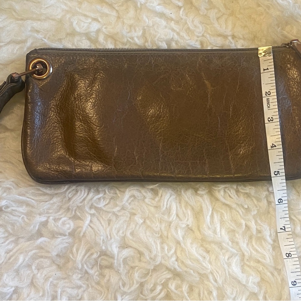 Hobo International Brown Wristlet Clutch with Gold Zipper and Wrist Strap - Picture 6 of 8
